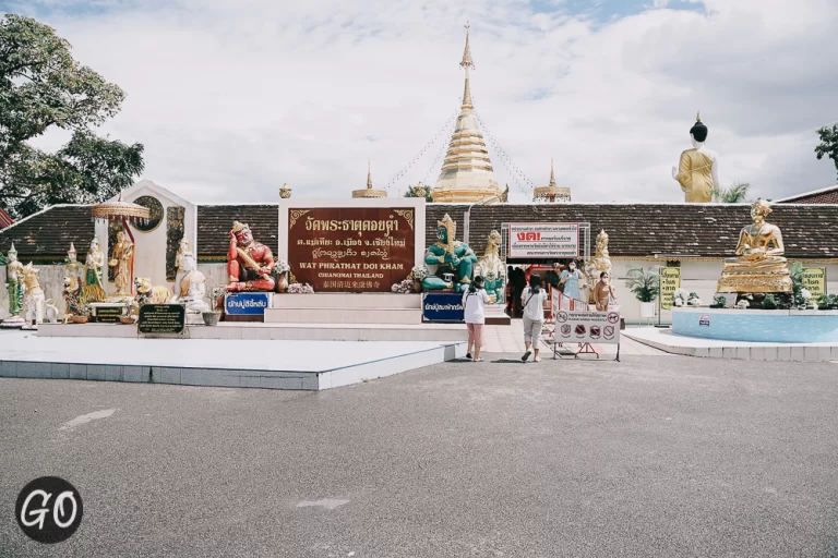 Review image of Wat Phra That Doi Kham 